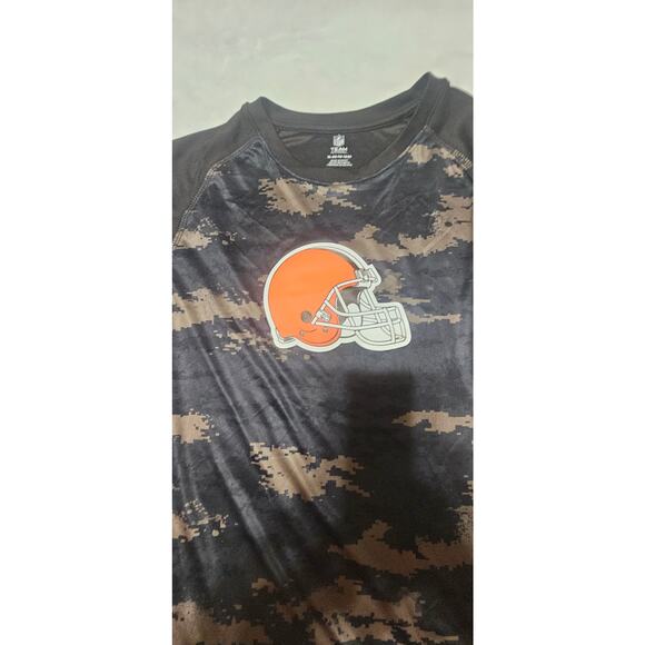 Cleveland Browns Camoflage Long sleeve tee - Picture 3 of 5